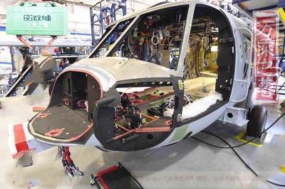 如何制造一架黑鹰直升机,简单到普通汽车工厂也能造